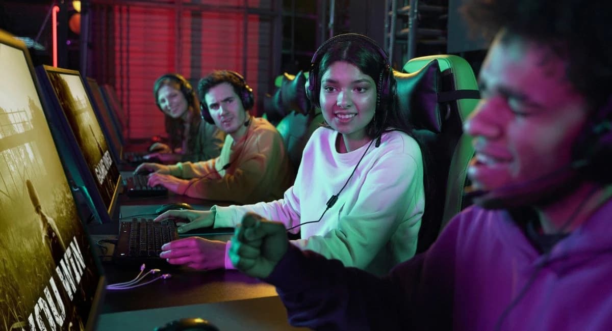 LAN Parties & Café Culture - The Glory Days of Pakistani Gaming